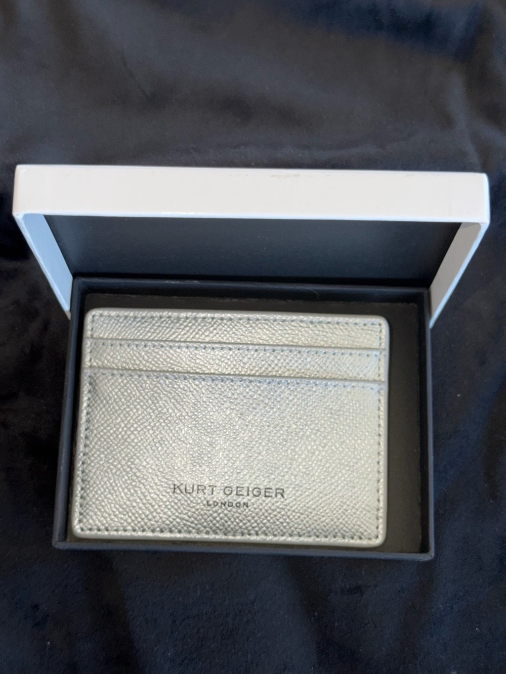 Kurt Geiger London Metallic Silver Leather Card Holder NWT Box - Picture 5 of 5